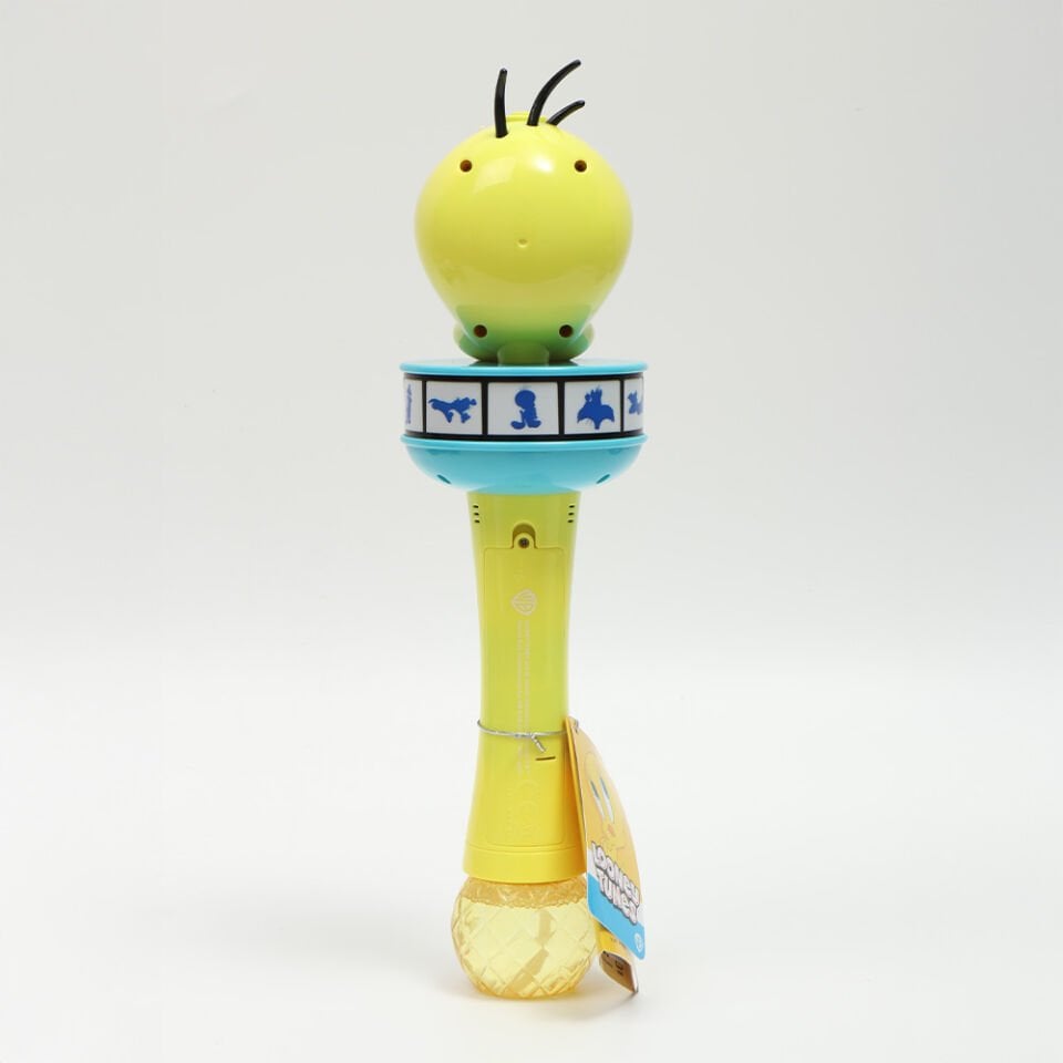 Looney Tunes Tweety Light-Up Bubble Wand